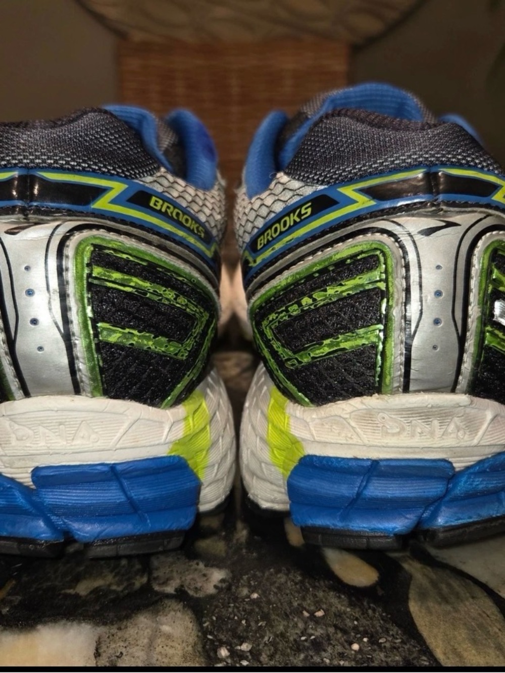 Brooks Adrenaline GTS 15 Blue Gray Silver Mens Running Shoes Sneakers Size 11 D - Picture 4 of 8